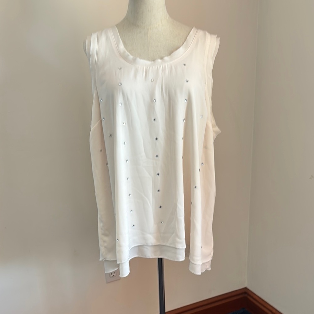 Melissa McCarthy White Boxy Sleeveless Tank Top